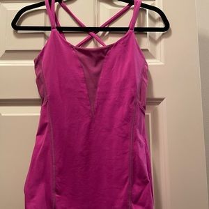 Lululemon sz 6 mesh tank